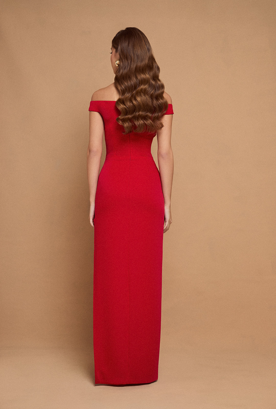 Long Crepe Dress with Bare Shoulders